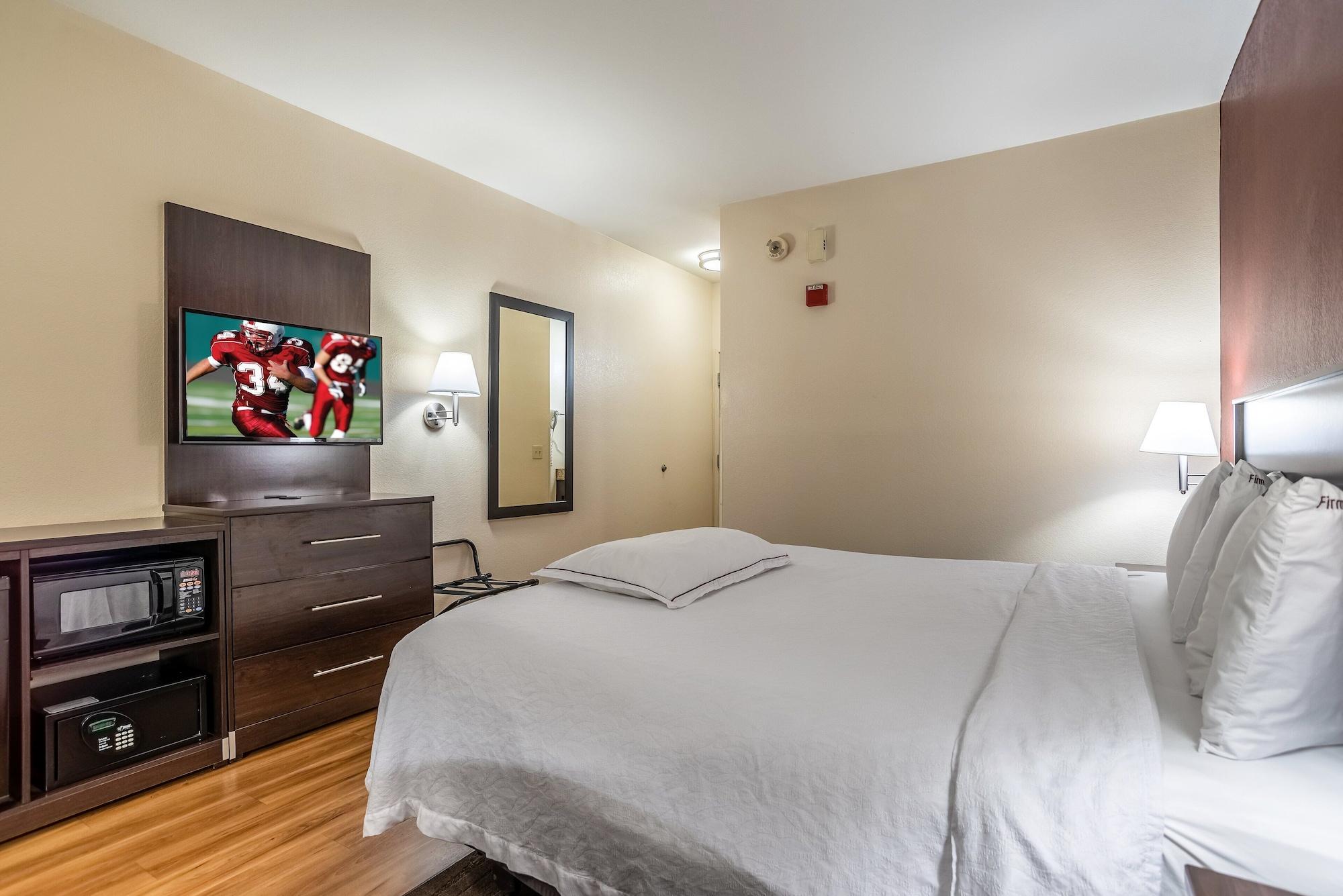 Red Roof Inn Plus+ South Deerfield - Amherst Екстериор снимка